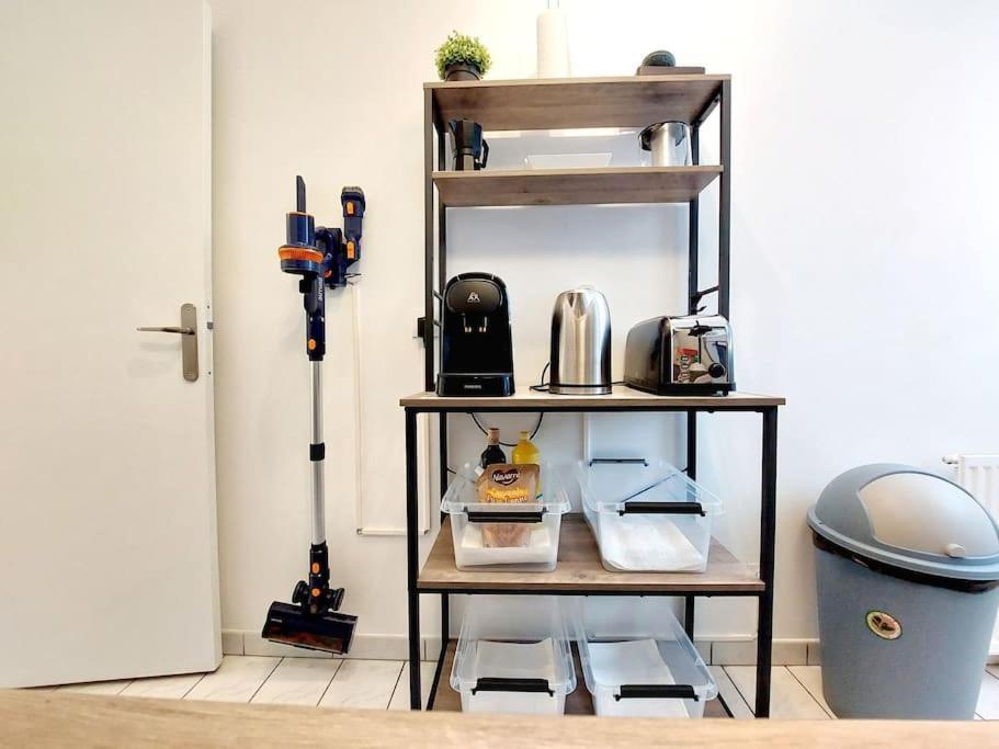 Cosy Home 2, 2 Chambres, 6 Personnes, 3 Min Gare, Parking 塞尔吉 外观 照片