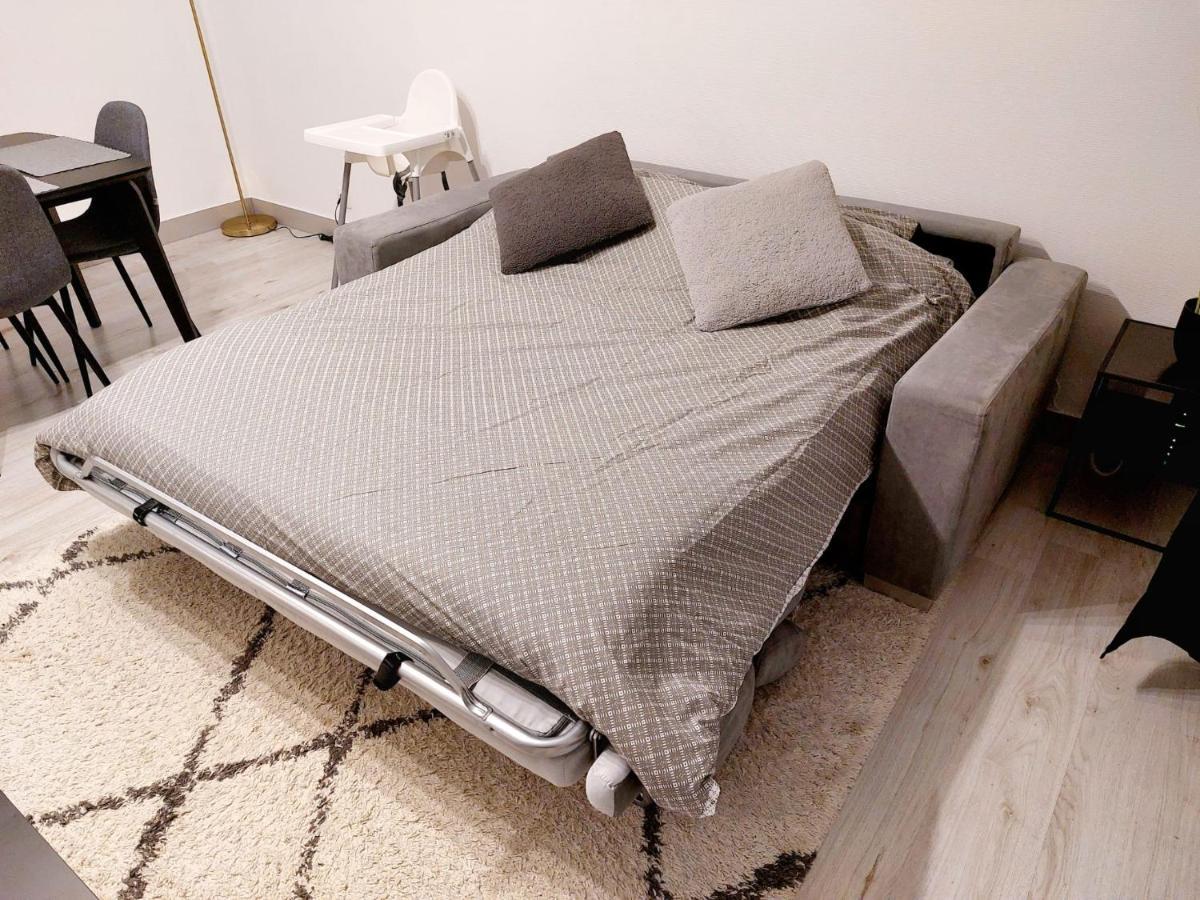 Cosy Home 2, 2 Chambres, 6 Personnes, 3 Min Gare, Parking 塞尔吉 外观 照片