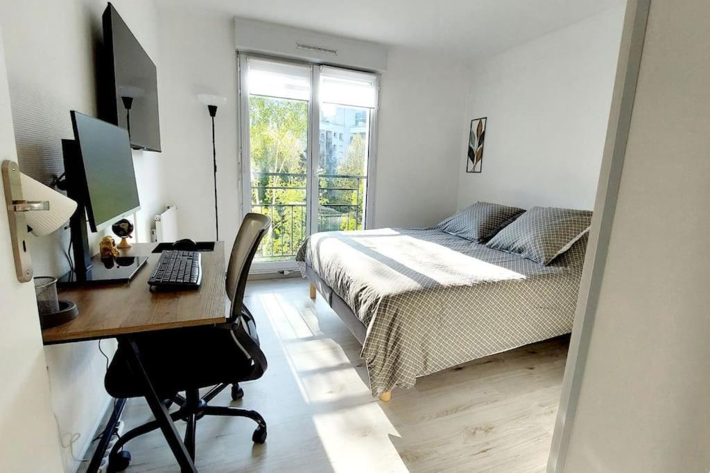 Cosy Home 2, 2 Chambres, 6 Personnes, 3 Min Gare, Parking 塞尔吉 外观 照片